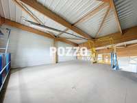 Bureaux et commerces 9 pièces