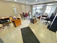 Bureaux et commerces 2 pièces