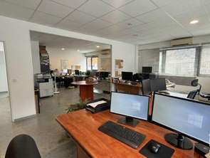 Location Bureaux et commerces 75 m&sup2;Veurey-Voroize