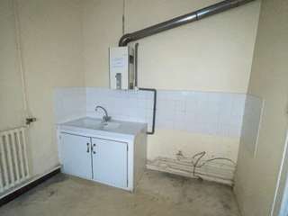 Bureaux et commerces 9 pièces