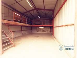 Location Bureaux et commerces 172 m&sup2;Vihiers