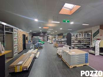 Location Bureaux et commerces 570 m&sup2;Vire