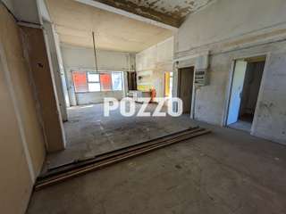 Bureaux et commerces 2 pièces