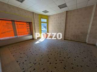 Bureaux et commerces 2 pièces