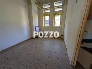 Bureaux et commerces 2 pièces