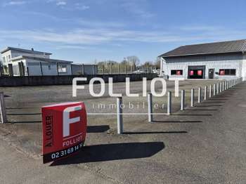 Location Bureaux et commerces 770 m&sup2;Vire-Normandie