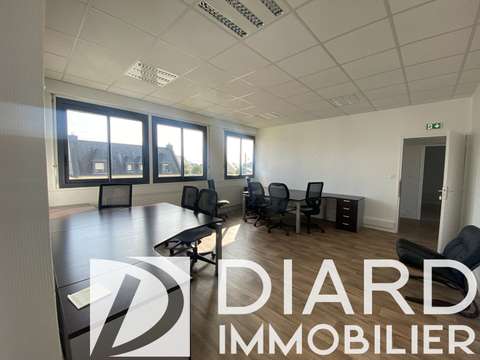 Bureaux et commerces 2 pièces Bureaux et commerces 2 pièces