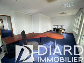 Location Bureaux et commerces 52 m&sup2;Vitré