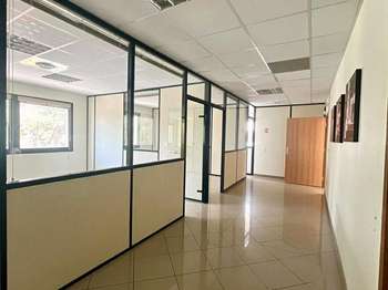 Location Bureaux et commerces 92 m&sup2;Vitrolles