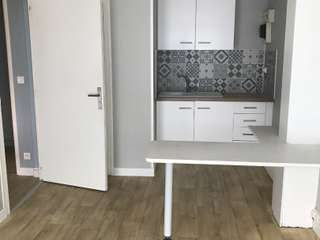 Divers locations 1 pièce