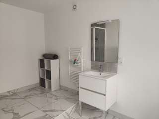 Divers locations 2 pièces