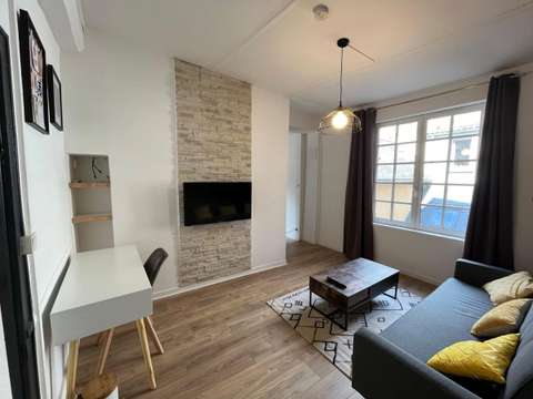 Divers locations Laval 53