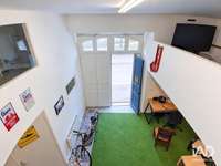 Divers locations