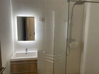 Divers locations 1 pièce