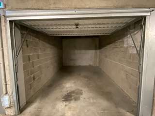 Location garage box et parking