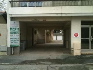 Location garage box et parking