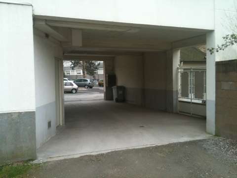 Location garage box et parking