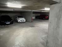 Location garage box et parking 1 pièce Location garage box et parking 1 pièce