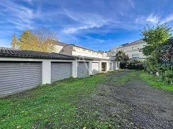 Location garage box et parking Location garage box et parking