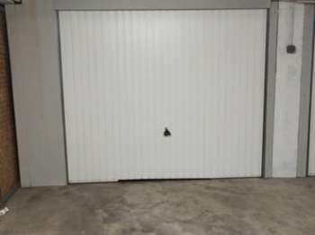 Location Garage box et parking 14 m&sup2;Angers Capucins Verneau