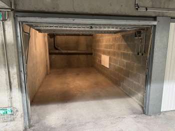 Location garage box et parking Location garage box et parking