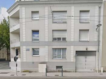 Location garage box et parking