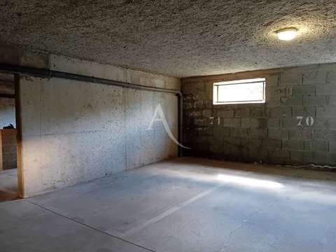 Location garage box et parking