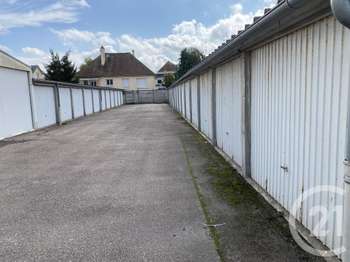 Location garage box et parking Location garage box et parking