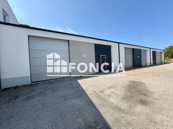 Location Garage box et parking 46 m&sup2;Batz-sur-Mer
