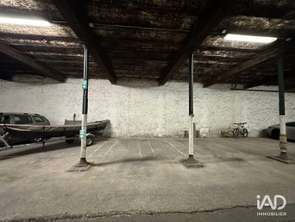 Location Garage box et parking 11 m&sup2;Bordeaux