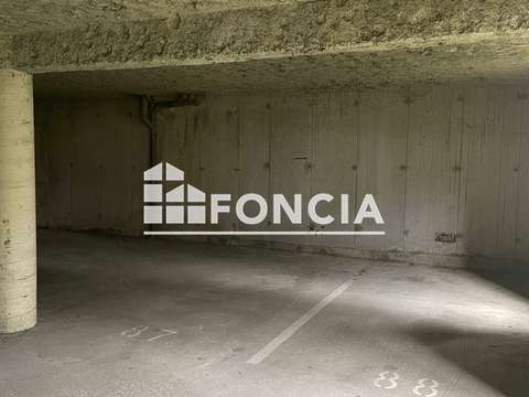 Location garage box et parking