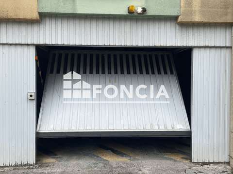 Location garage box et parking