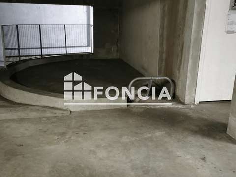 Location garage box et parking