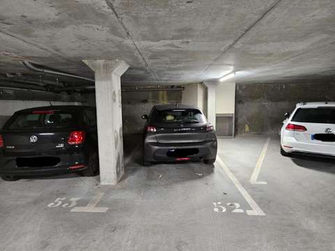 Location garage box et parking