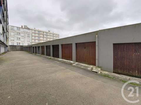 Location garage box et parking
