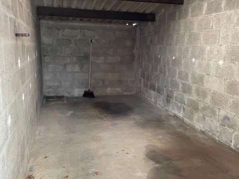 Location garage box et parking
