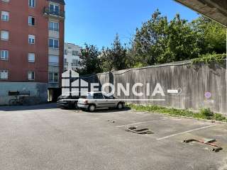 Location garage box et parking Location garage box et parking
