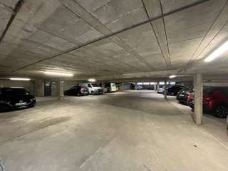Location garage box et parking
