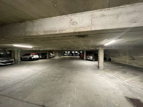 Location garage box et parking