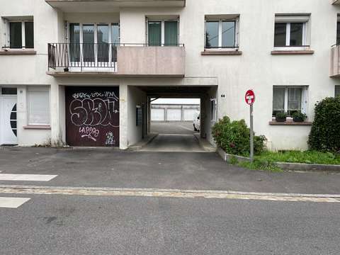 Location garage box et parking