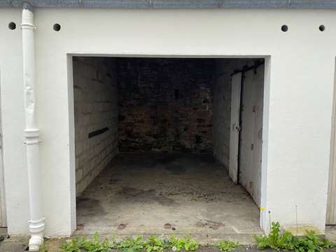 Location garage box et parking Location garage box et parking