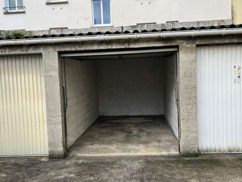 Location garage box et parking Brest Siam 29