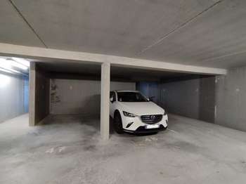 Location Garage box et parking 15 m&sup2;Bruz