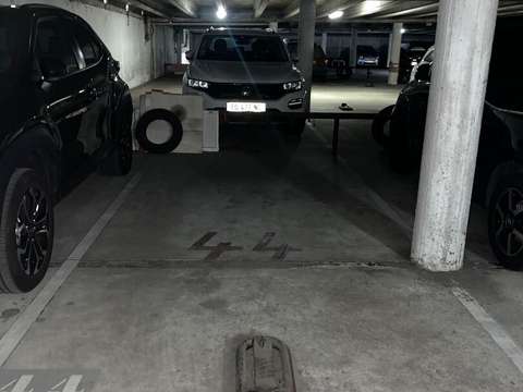 Location garage box et parking