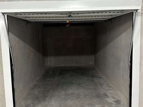 Location garage box et parking