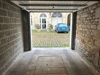 Location garage box et parking Location garage box et parking