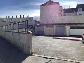 Location Garage box et parking 15 m&sup2;Caen