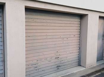 Location garage box et parking 1 pièce