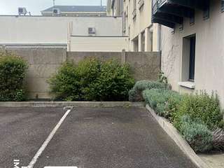 Location garage box et parking Location garage box et parking