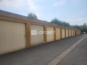 Location Garage box et parking 15 m&sup2;Caen